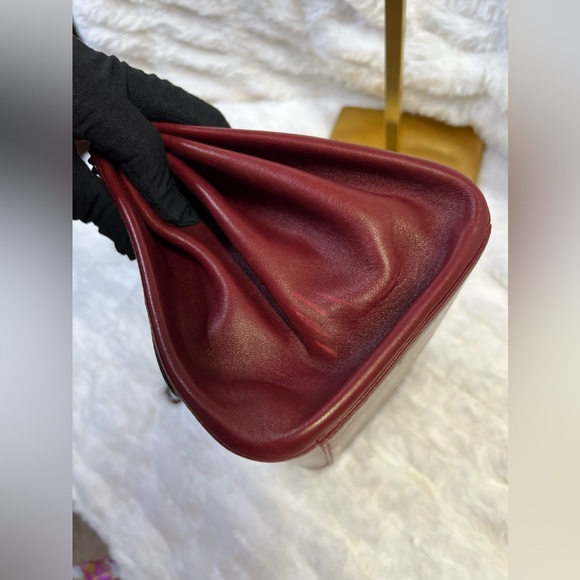 CHANEL Burgundy Square Quilt Accordion Flap Bag-63111012 - Picture 7 of 11